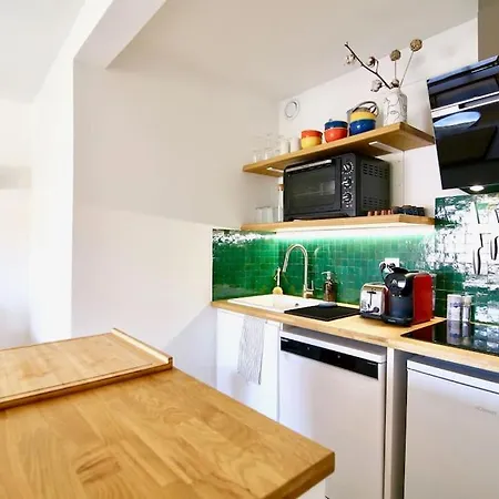 Oasis De Boheme, A Pied * Сен-Мандрие-сюр-Мер