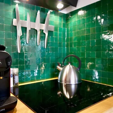 Апартаменты Oasis De Boheme, A Pied Сен-Мандрие-сюр-Мер